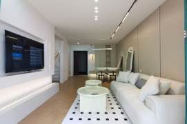 yishan rd elevator 1BR/big living room@L3/4/9