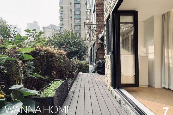 Garden Compound/Line 1/12/13 MT/Suzhou Creek/Huge Garden/Bathtub/Large Storages/Cozy3+1br2bt