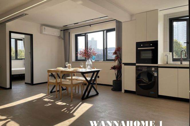 Really Bright&Modern&New&Spacious Elevator 2Bdrs 1Baths Apt+Jing An Temple+Large Closets