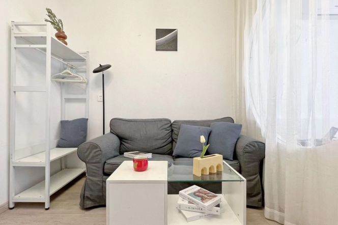 changping rd station one bedroom