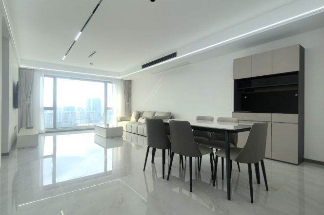 Modern  2brs with floor heating  and river view in Lujiazui