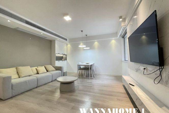 Spacious&Modern&Really Bright 2Bdrs 1Bath Apt+Zhong Shan Park+Nice View