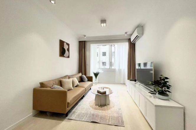 caoyang rd station one bedroom
