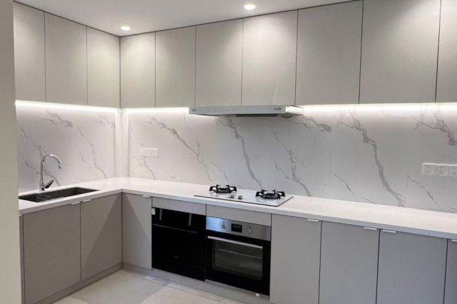 modern big 3brs floor heating modern furniture in Xintiandi only 30K