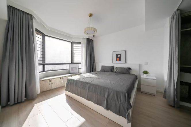 South Shaanxi Rd metro/2br2bt/central AC/floor heat/oven/balcony/tennis court