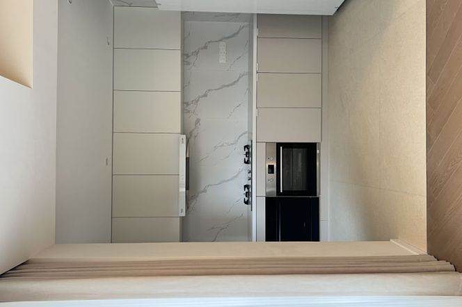 modern big 3brs floor heating modern furniture in Xintiandi only 30K