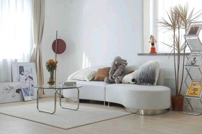 Sun-Drenched 150㎡ 2+1BR w/ Wrap-Around Light near W.Nanjing Road