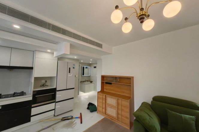 1 Br, 1 Living room, Floor Heating/Central ac/Oven, 70 sqm @ Madang metro L9&13