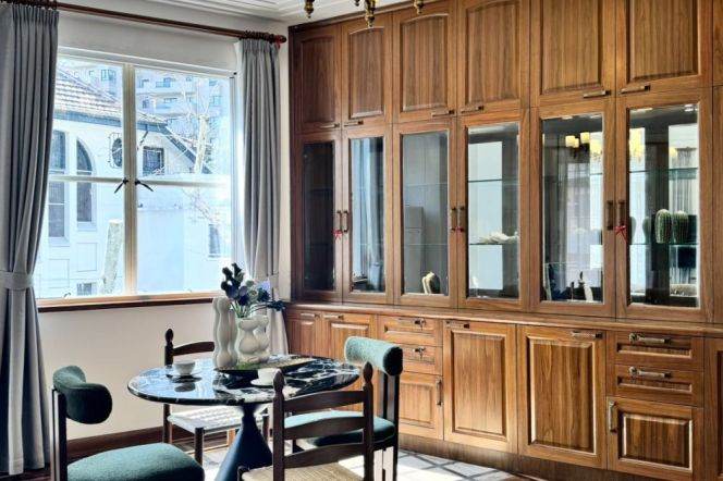 2 Brs, 2 Baths, Historical Building, 140 sqm @ Changshu metro L1&7