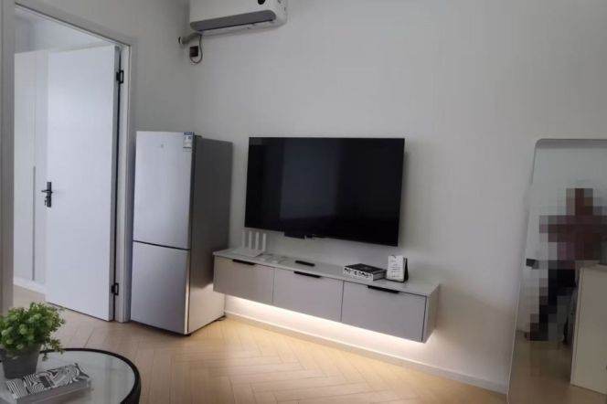 Furnished 1br w/ elevator-Huadong University
