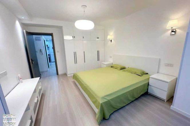 Shuicheng rd/cozy 1br 1lr/all bright room/big living room@L10