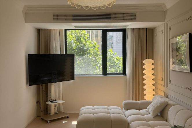 Elevator Spacious 1Br/2Lr/1Bt Close to L10/13 Xintiandi Metro Station 