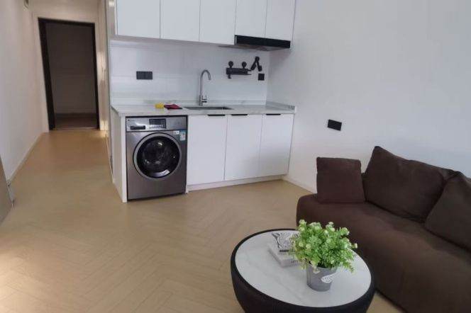 Furnished 1br w/ elevator-Huadong University
