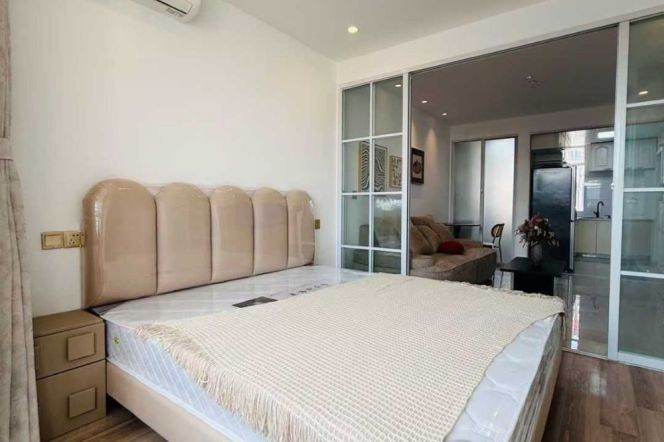 Pudong area/cozy 1br 1lr/brand furniture,West Gaoke rd@L6/7