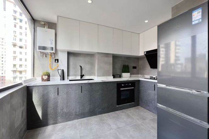 Gorgeous 1br close to Jiaotong,CA,Floor heating,built-in Oven,L10&11