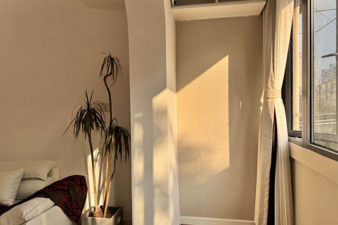 Big 1Br+Elevator /Next to L3&4 West Yan'an rd & Jiaotong University Mt/South/Bright /8.5K