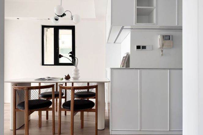 Changping Rd metro/2br2bt/central AC/floor heat/free club/tennis court/oven