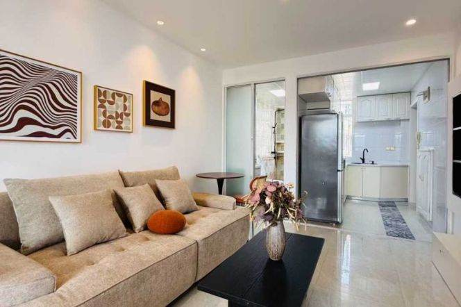 Pudong area/cozy 1br 1lr/brand furniture,West Gaoke rd@L6/7