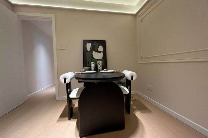 Hongqiao Rd Station Elevator 1Br Line3/4/10