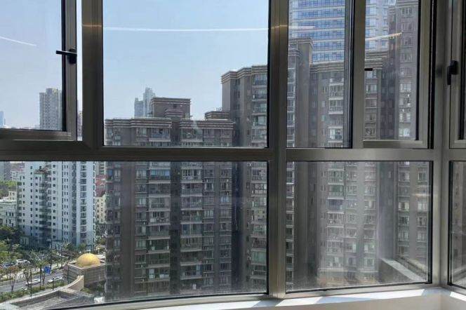 Fabulous&Spacious 3Bdrs 2Baths Apt+Awesome Su Zhou Creek View+L13 Wu Ning Rd/Top Compound