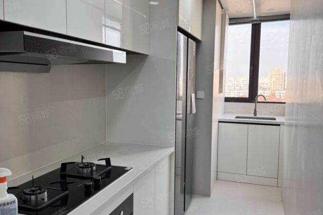 Morden&Bright 2Bdrs /Floor Heating @Chaohejing Hi-Tech Park &Line 9