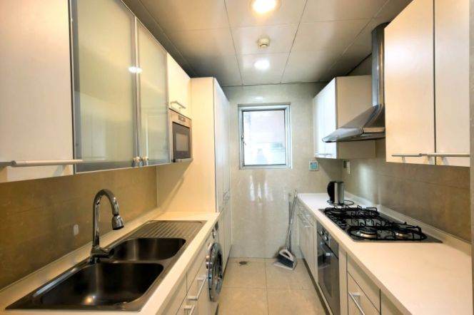 modern good price 2 bedrooms perfect view in Shimao only 19K 