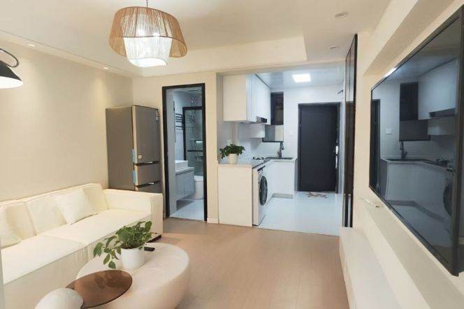 Nice compound/modern 1br 1lr/cozy&quiet/bright room,Zhongshan park@L2/3/4