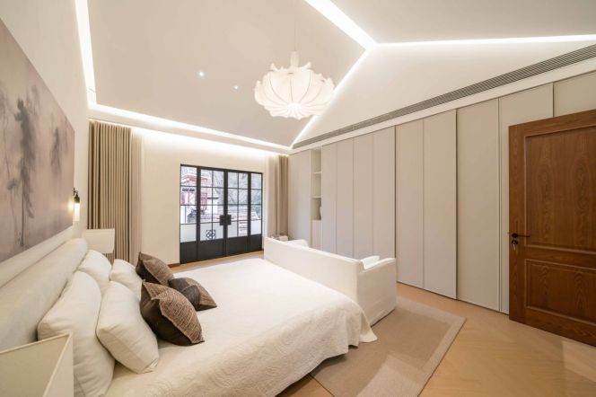 Terraced house 4BR 4BTH w/ Garden nr ZhongShan Park M2/3/4