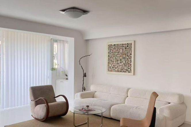 2 Brs,  1 Living room with Floor Heating/Central ac/Oven, 110 sqm @ Dapuqiao Station L9