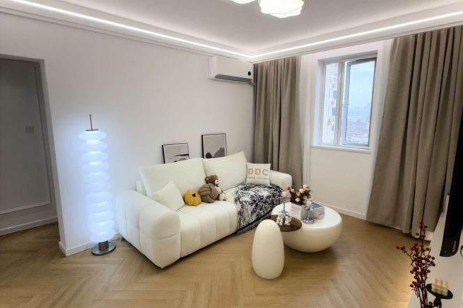 Modern & New & Sunny 2Br + Elevator  | Hongqiao rd metro L3/4/10 | 10.2K