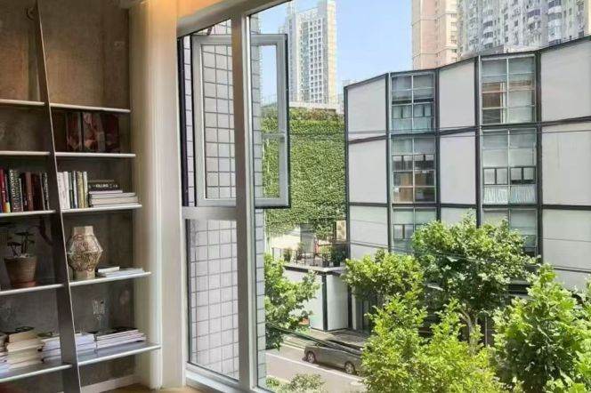 23.5k Brand new 3Br 2Bathr in a beautiful compound Nr Changping Rd.line7