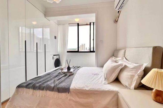 1 br near L2/L12/L13 west nanjing rd station