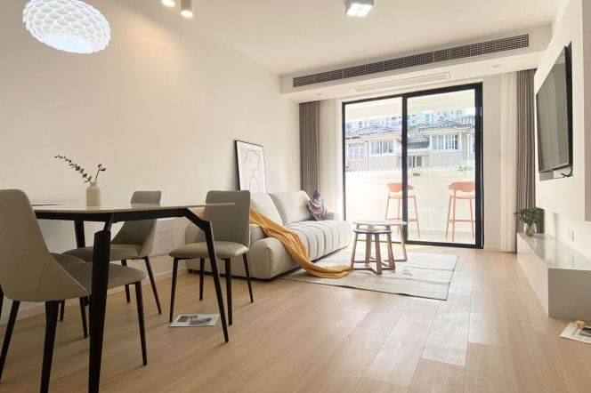  2Bdrs 1Bath Apt/Modern&Spacious/L15 Yaohong Rd/Wuzhong Rd/open balcony/stairs