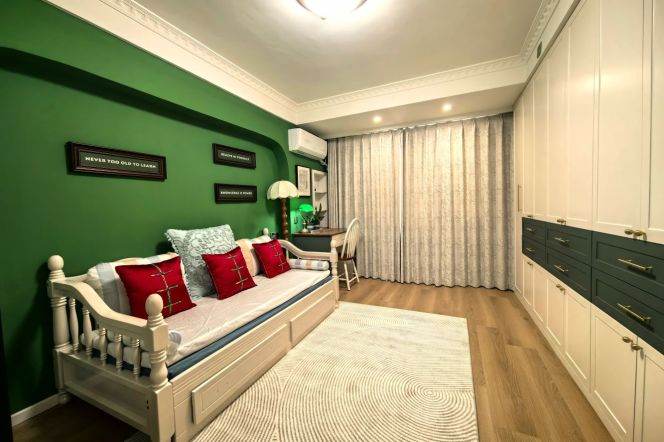 2 brs near L1/L7 changshu rd station+elevator