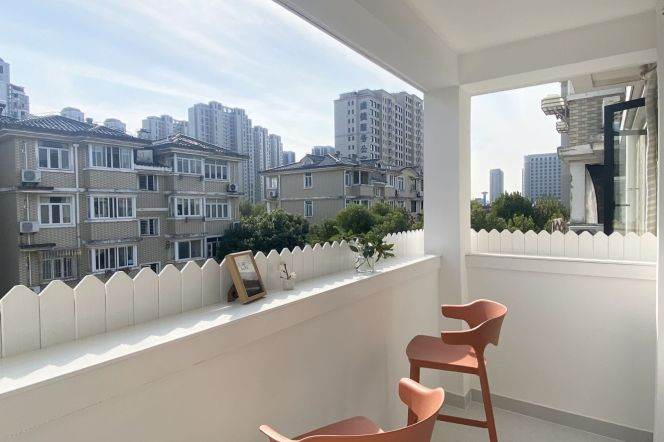  2Bdrs 1Bath Apt/Modern&Spacious/L15 Yaohong Rd/Wuzhong Rd/open balcony/stairs