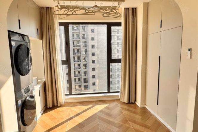 Morden&Bright 2Bdrs /Floor Heating @Wuzhong Rd &Line 15