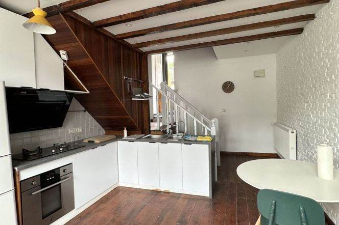 Nice Terrace Apt 2br/1bt in Anfu Road