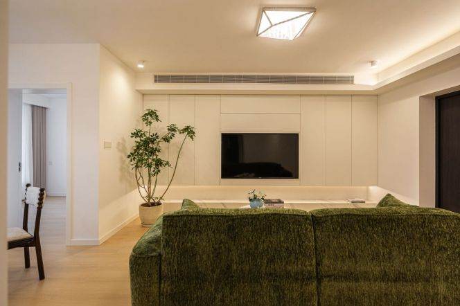 15.8k Comfort 2Br with floor heating at High Rise Nr Changshou Rd.line7/13