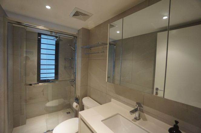 Anfu Rd/Wukang Rd 3br with Floor heating and Garden ,metro L1/7/10