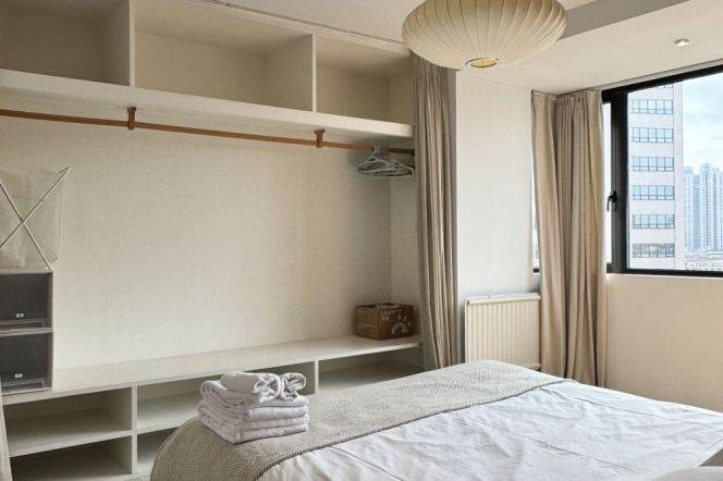 Spacious 2Br-2bathr + Wall heating |South Shanxi rd & Iapm | Mid Huaihai rd metro L13