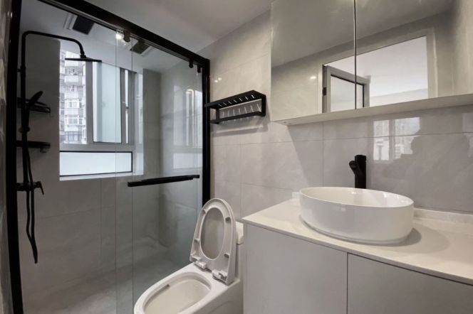 L2, 3, 4, Zhongshan Park Station, FuLeShi Station,   2-bedroom with floor-to-ceiling windows