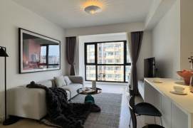 Spacious & Sunny 2Br +Balcony + Heating | Next to L2 Weining rd metro station 