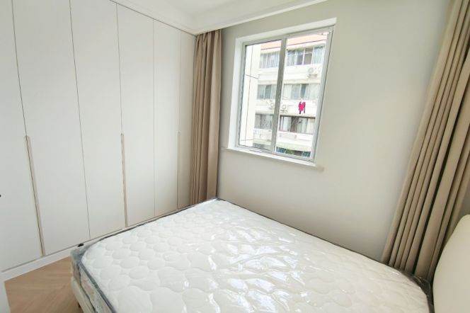 West yan'an rd/spacious 1br 2lr/elevator/bright room@L3/4