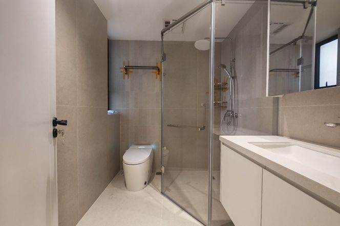 Natural Museum Station, newly renovated, first for rent, with underground parking.