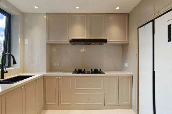 modern big 3brs floor heating modern furniture near line 11 and Su zhou river 25.3K