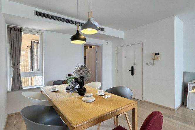 Bright &Charming&Modern 3Br-2bath flat + Open view + Heating / South Shanxi rd & IAPM