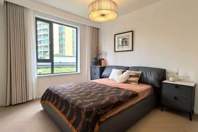 Luxury 3BR with Expansive Private Terrace in Prime Ladoll | W. Nanjing Station