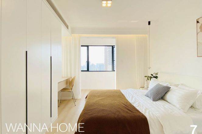 Garden Compound/Xujiahui CBD/Balcony/Good View/Large Storages/Heater/Cozy2br