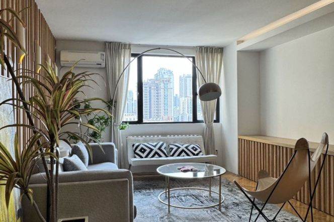 Spacious 2Br-2bathr + Wall heating |South Shanxi rd & Iapm | Mid Huaihai rd metro L13