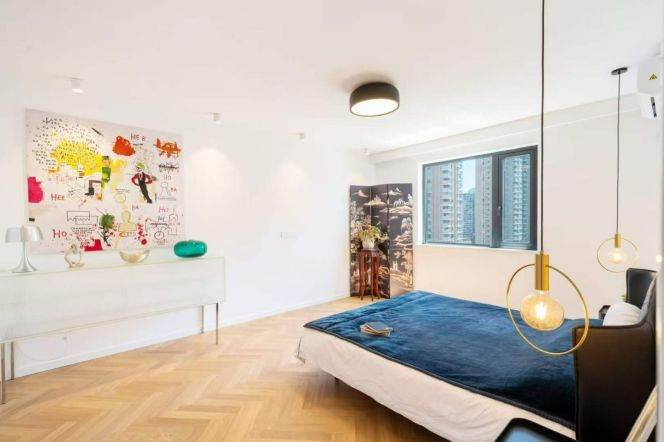 Balcony, 2BR, Nr L2/11 Jiangsu Rd & L13/14 Wuning Rd, Jing’an